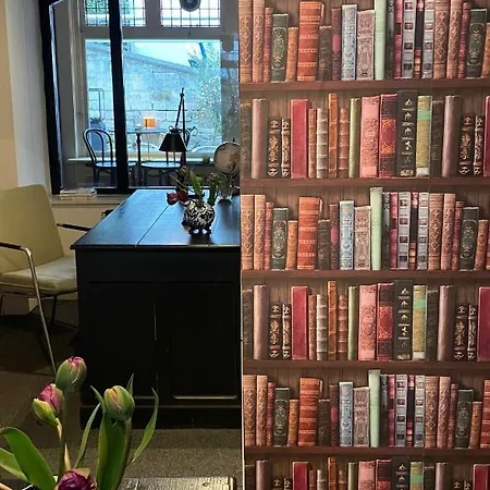 De La Ruine Отель типа 