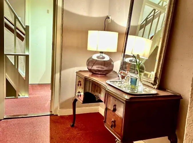 De La Ruine ベッド・アンド・ブレックファスト