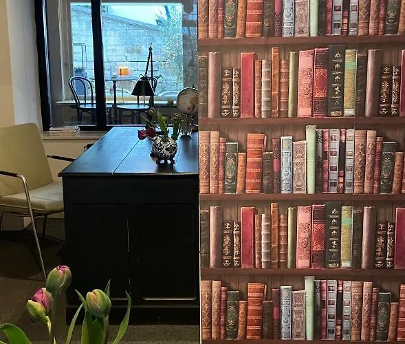 De La Ruine ベッド・アンド・ブレックファスト 2*