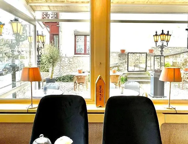 De La Ruine 住宿加早餐酒店 2*